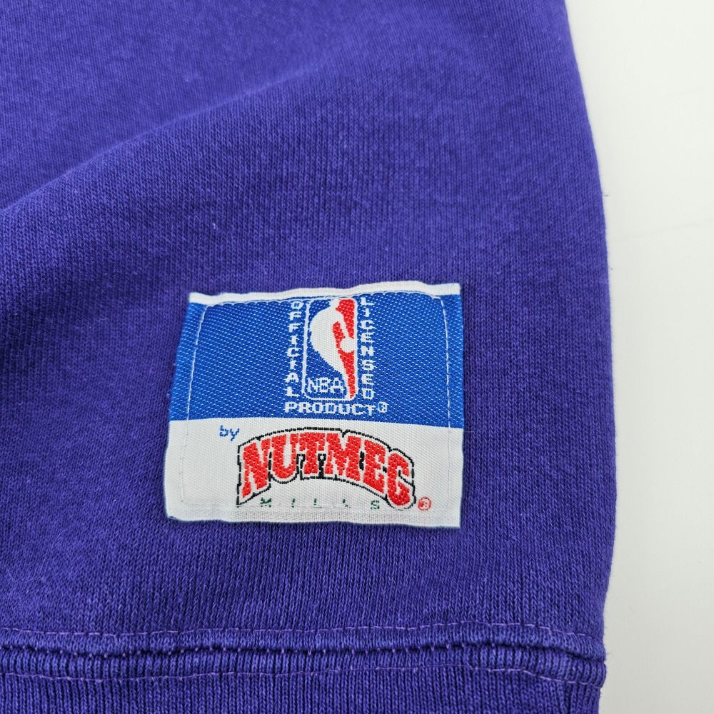 Nutmeg Charlotte Hornets Sweatshirt Mens Large Purple Vintage 90s NBA Crewneck - Picture 10 of 10